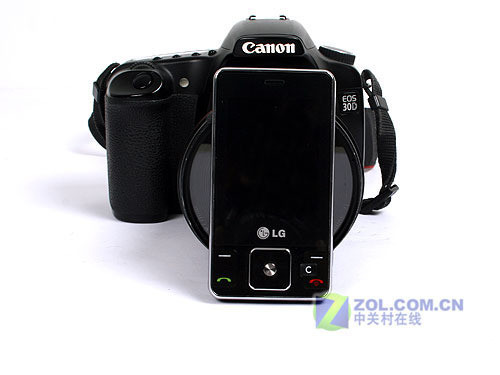 叫板数码相机 2500元500万像素手机一览