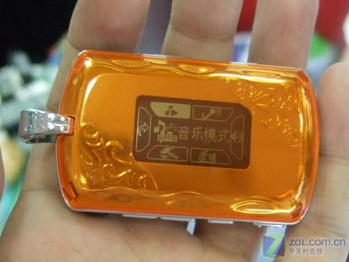 魅族OPPO杀到 399元就买时尚MP3新品