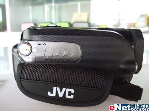 高清DV价格快速下滑 JVC HD3现售6880元