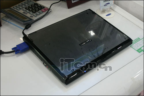 看赤壁用大屏 8款15寸主流笔记本导购