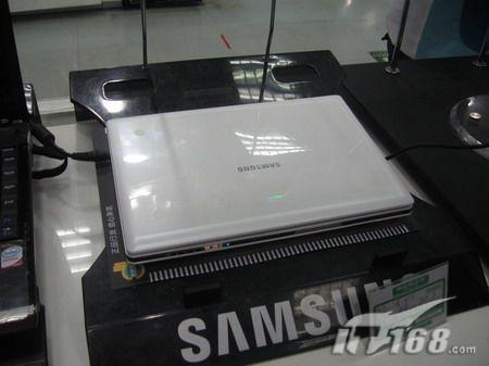 上网本很火爆 六款个性新品惊艳登场