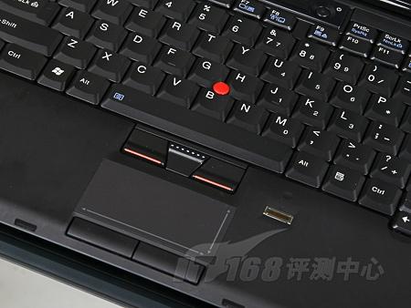 X300升级版 ThinkPad轻薄强本X301评测