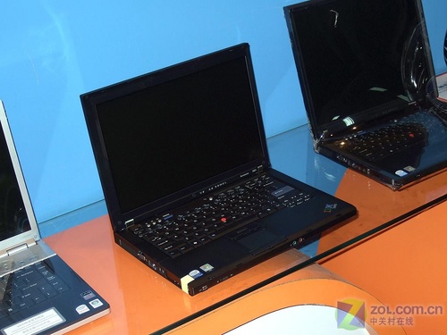 便宜也要性能 低价笔记本火拼台式机