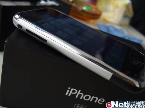 货源紧张 8G版苹果iPhone狂涨至4980元